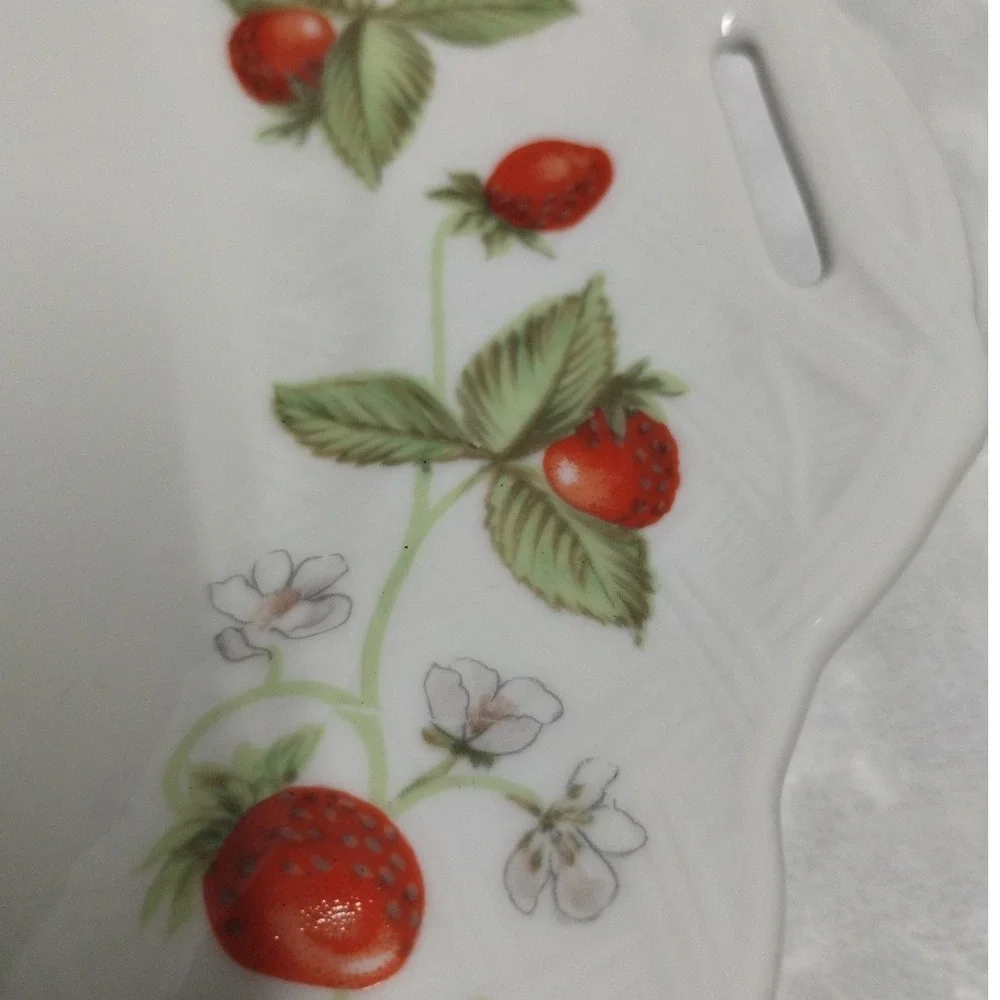 Bernardaud Limoges Fraises Strawberry Handled Cake Plate‎ French Porcelain